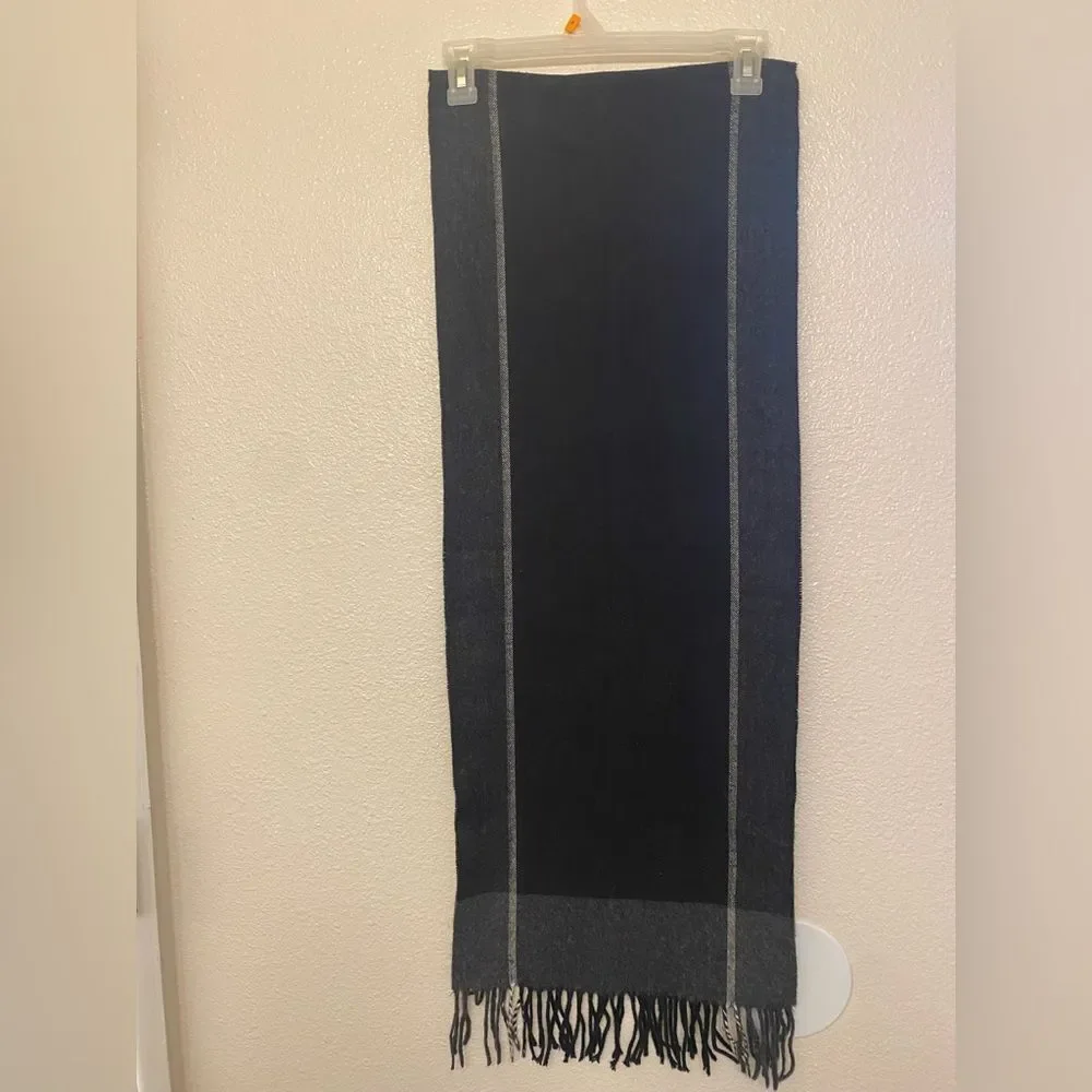 Stewart of Scotland men’s black grey herringbone scarf acrylic 13.5x76